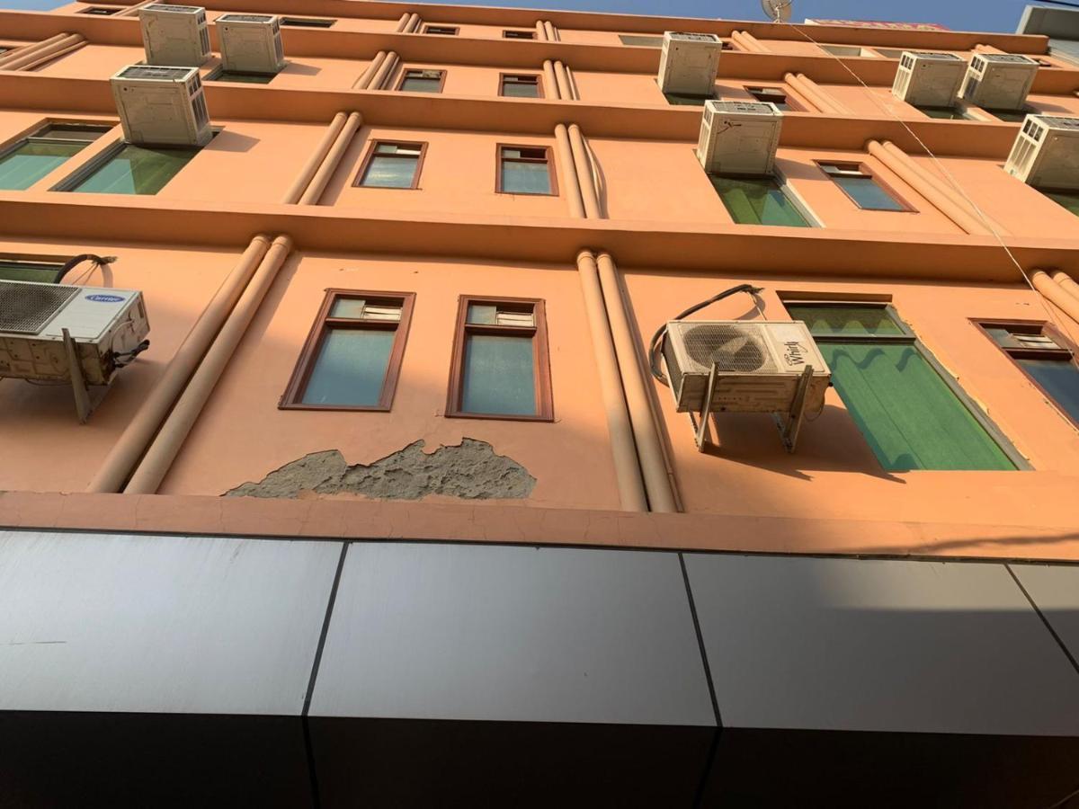 Hotel Noida Continental At Noida City Center Exterior photo
